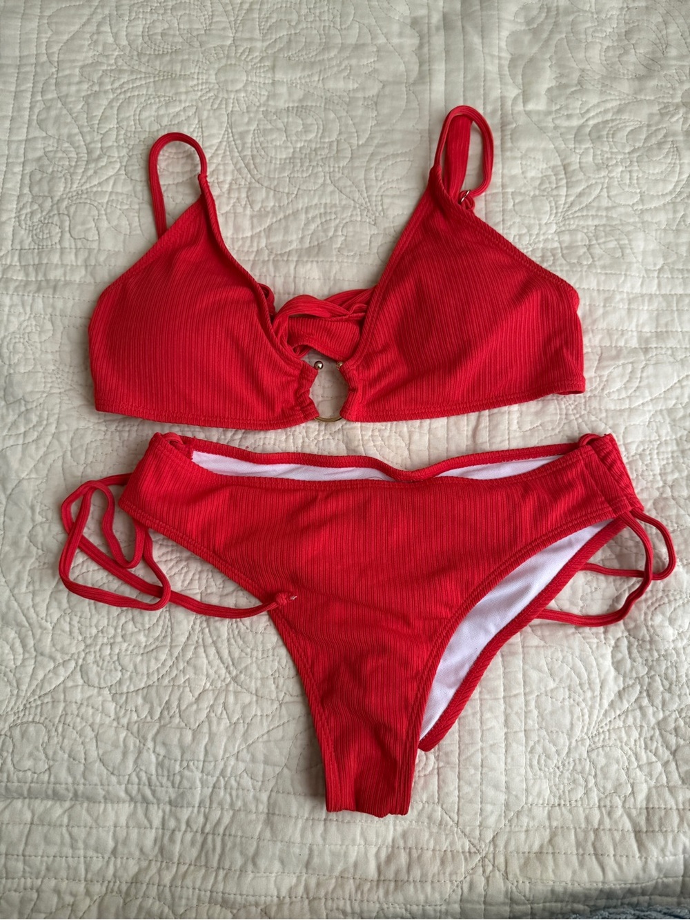 SHEIN Red Ribbed Knot Front Bikini Set